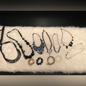 BUNDLE Statement Necklace Bracelet New or Like New